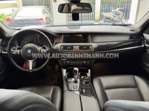 Xe BMW 5 Series 520i 2016