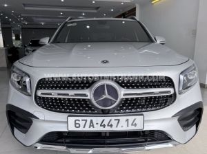 Xe Mercedes Benz GLB 200 AMG 2020