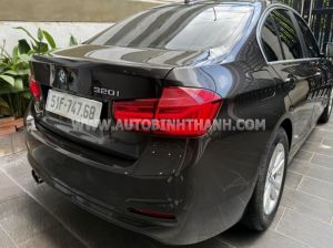 Xe BMW 3 Series 320i 2016